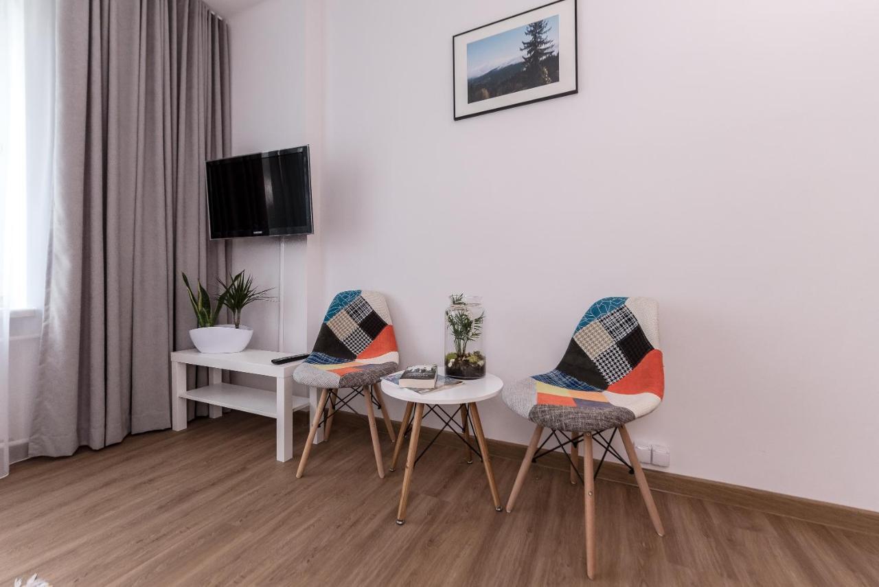 Willa Bialy Domek Ustroń Esterno foto