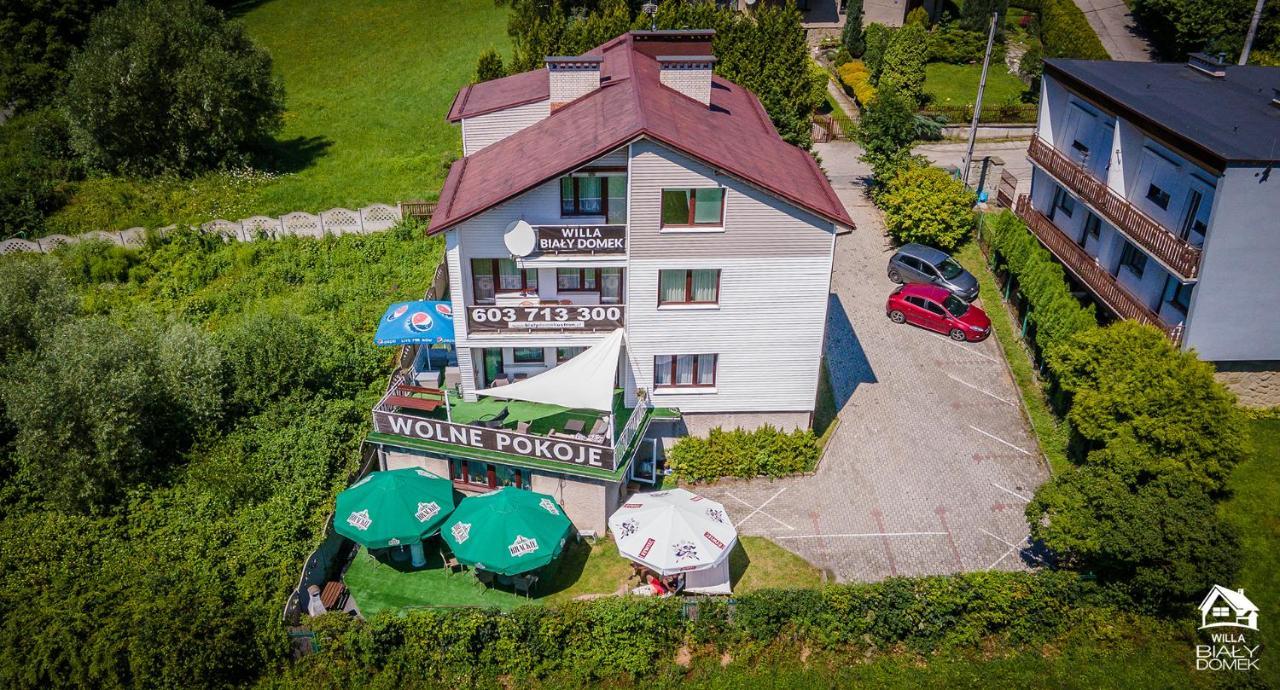 Willa Bialy Domek Ustroń Esterno foto
