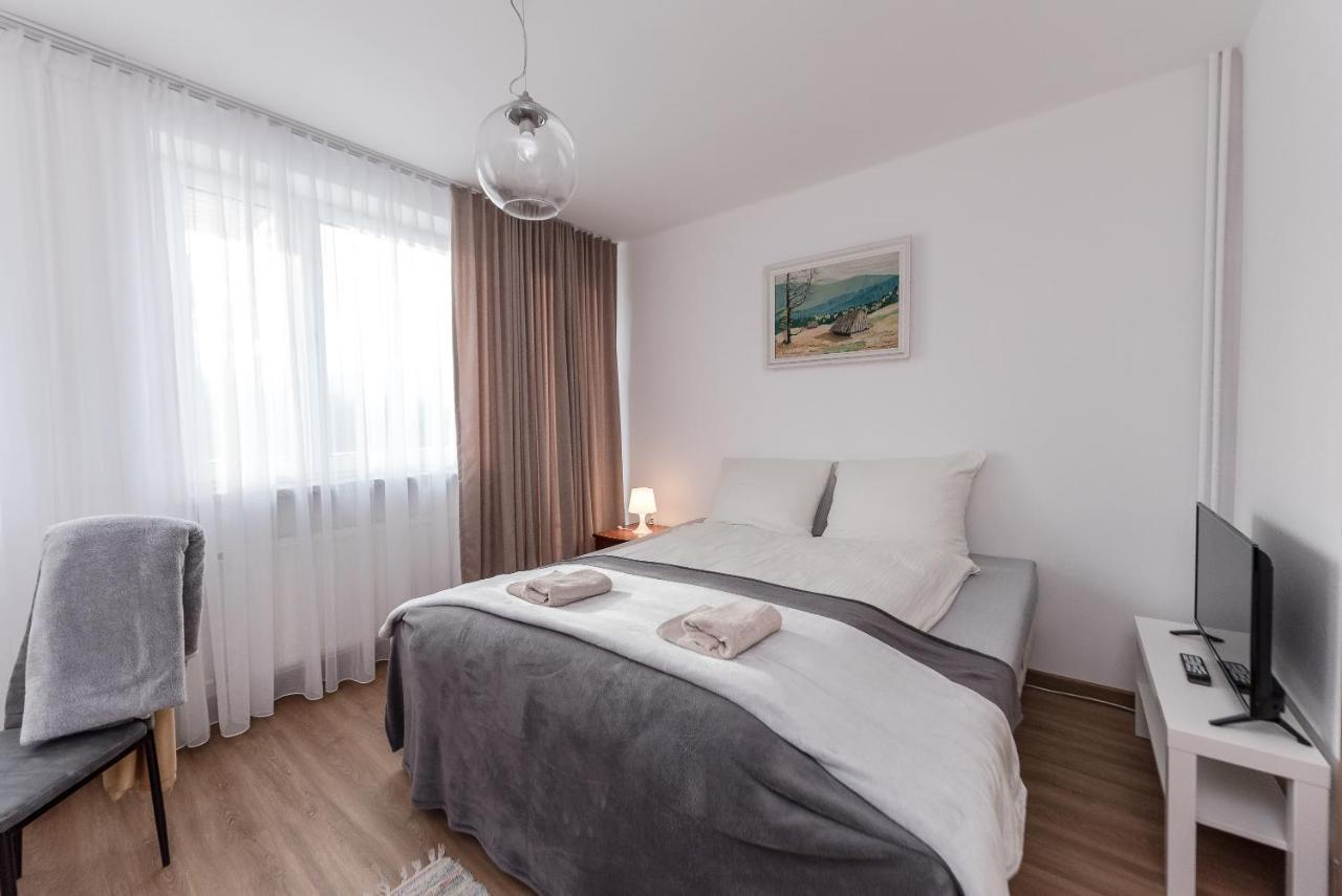 Willa Bialy Domek Ustroń Esterno foto